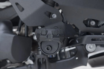 BMW F 900 [SW-MOTECH] – EVO fodstøttesæt