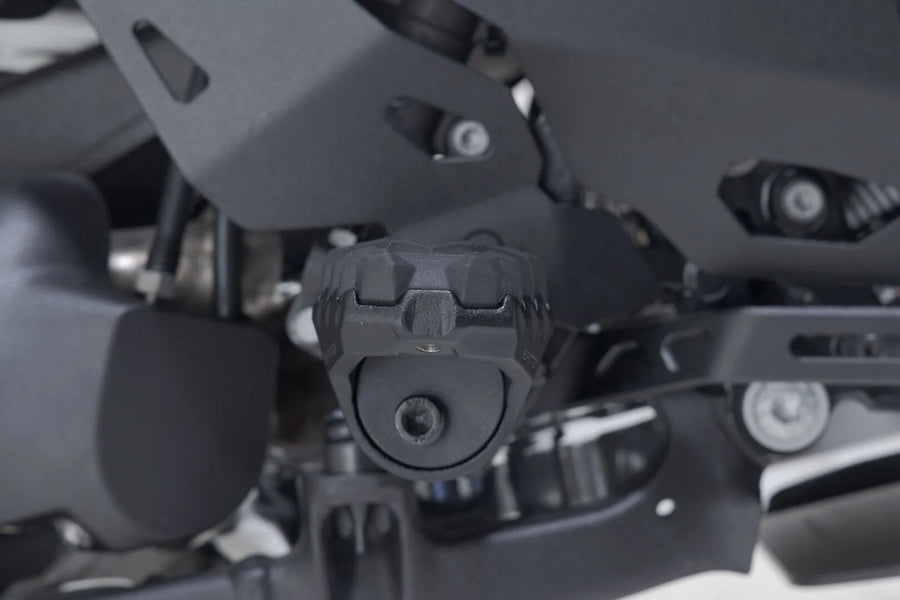 BMW F 900 [SW-MOTECH] – EVO fodstøttesæt