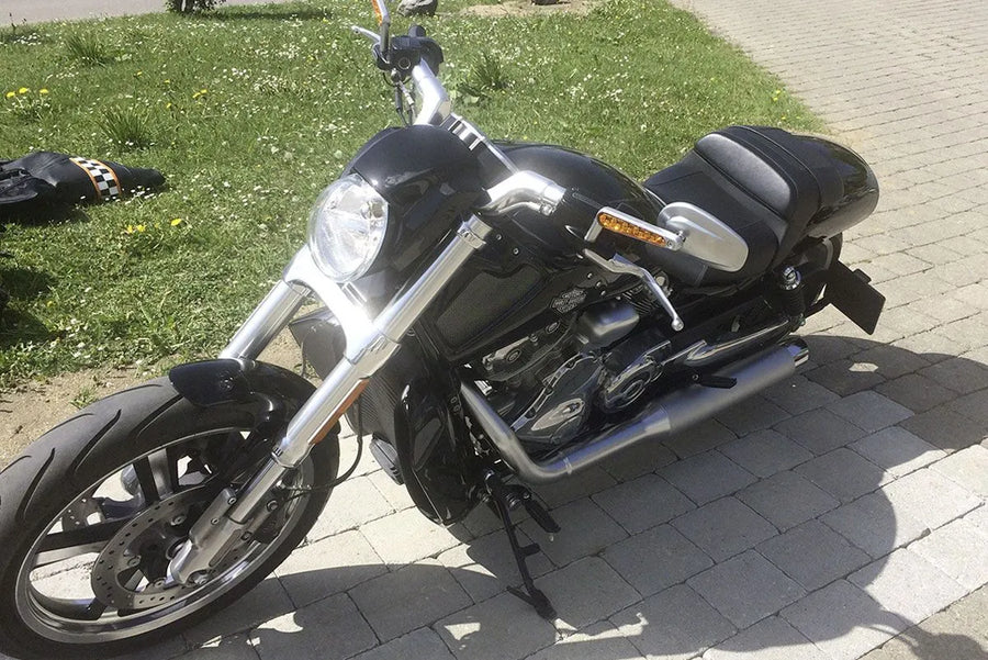 Harley Davidson V-Rod [CULT WERK] – Forlygtebeklædning