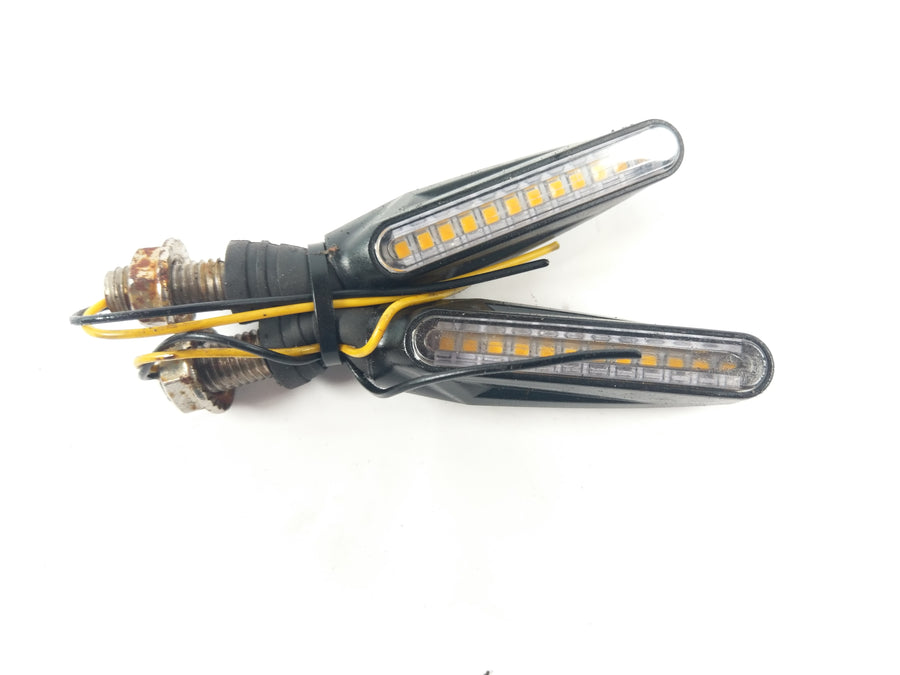 Yamahe DT 125 4BL [1997] - LED -svingsignalparret