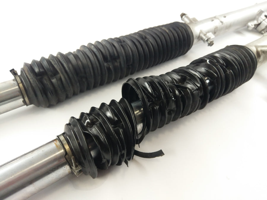 Honda NX 650 Dominator RD02 [1992] - Fork Telegabel med akse