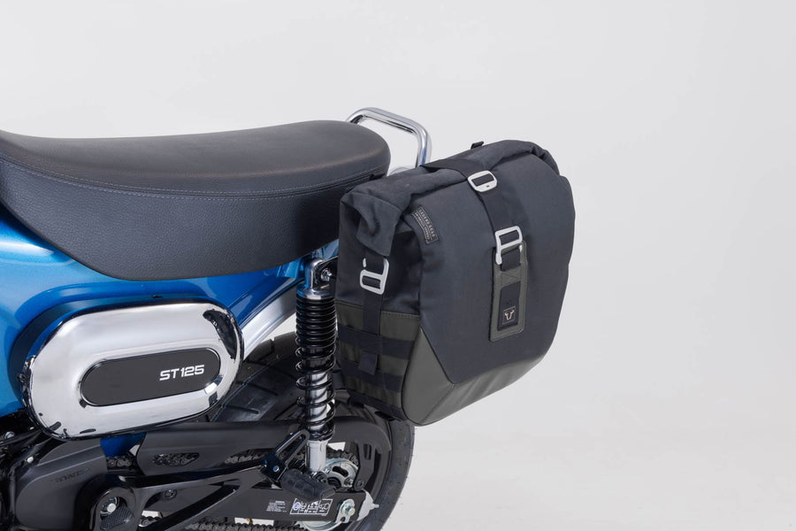 Honda ST 125 Dax [2023-2024] - Legend Gear sidetaskesystem LC Black Edition venstre – billede 5