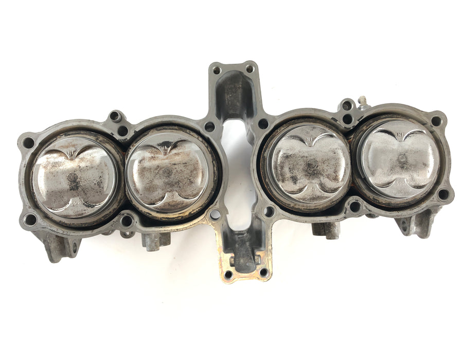 Honda CBR 1000F SC24 [1992] - Cylinder med stempler