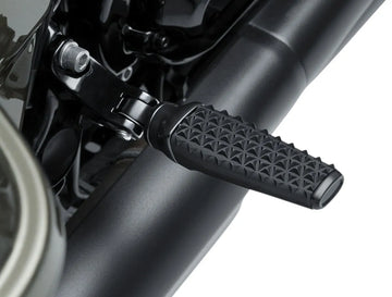 Harley-Davidson Road Glide St fltrxst [Kuryakyn] -Thresher Footrests