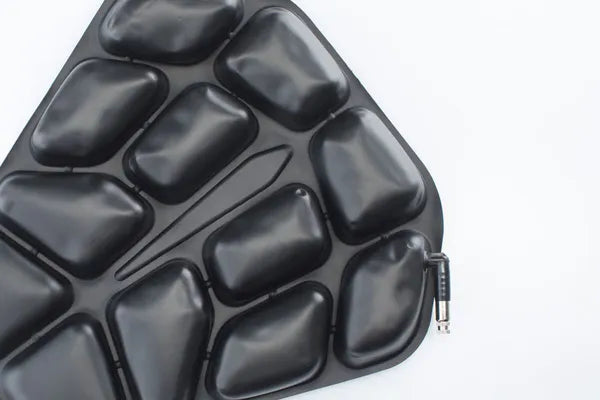 Royal Enfield Interceptor 650 [SW-MOTECH] – Traveller Pad
