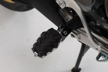 Moto Guzzi V 85 TT [SW-MOTECH] – Evolution fodstøtte