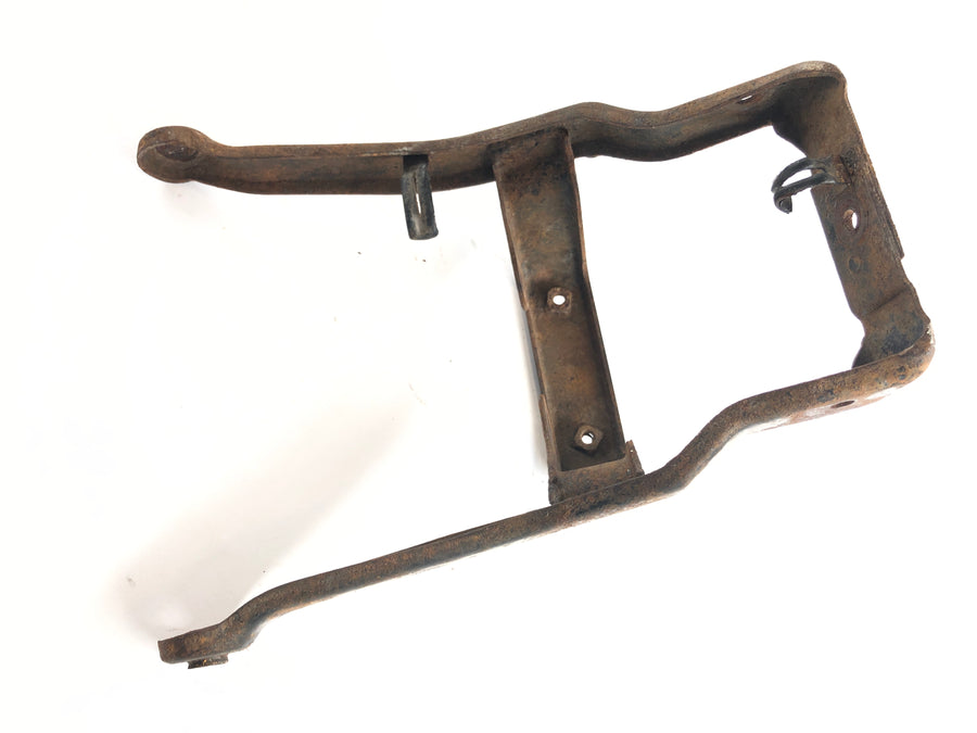 Suzuki Dr. 600 SN41A [1986] - Aid Frame Heck