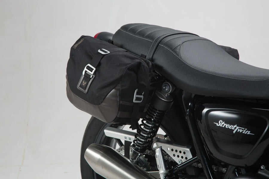 Triumph Street Twin 900 [SW-MOTECH] – Legend sidetaskesystem LC set fra siden