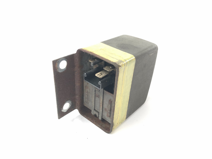 BMW R 75/5 [1973] - Relæ DC switch spændingsregulator