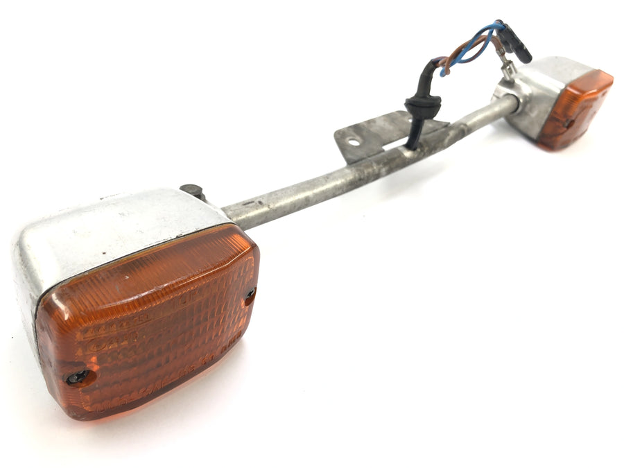 BMW R 60/5 [1973] - Drejesignal med drejesignal Holder Glass defekt