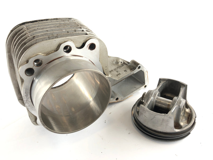 BMW R 1100 GS [1990] - Cylinder og stempler til venstre