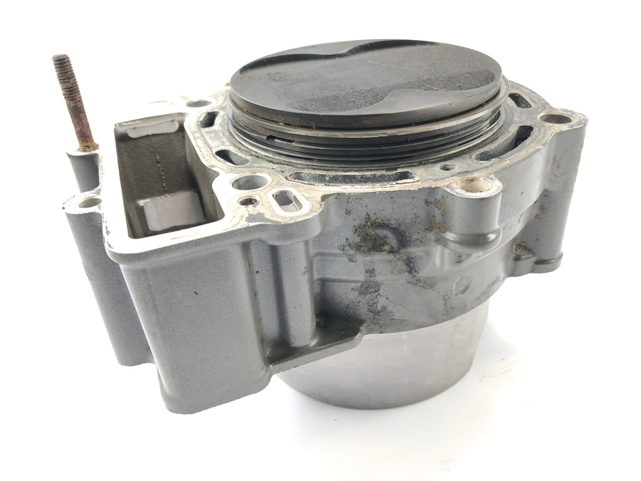 KTM 950 SM LC8 [2008] - Cylinder med stempler i ryggen
