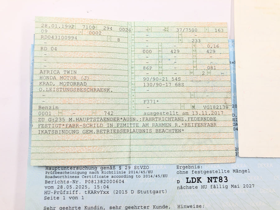Honda XRV 750 Africa Twin RD04 [1992] - Ramme hovedramme med køretøjsdokumenter