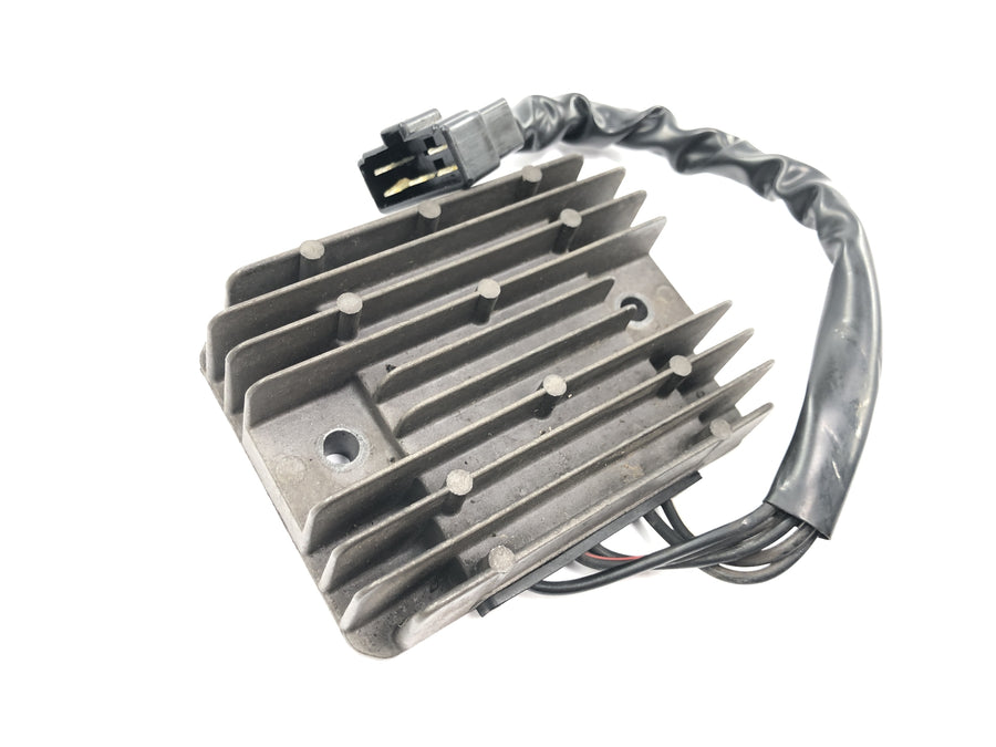 Triumph Bonneville T100 986MF [2012] - Spændingsregulator ensretterregulator