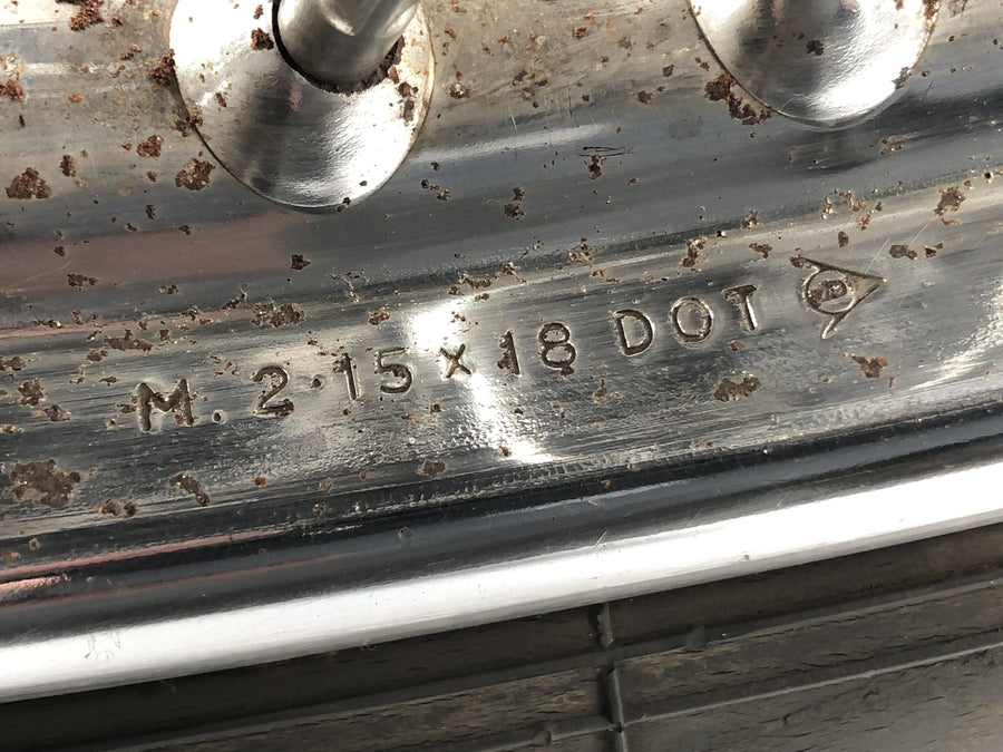 Triumph Bonneville T140V [1976] - Hinterrad Relge Rad 2.15 X 18 "