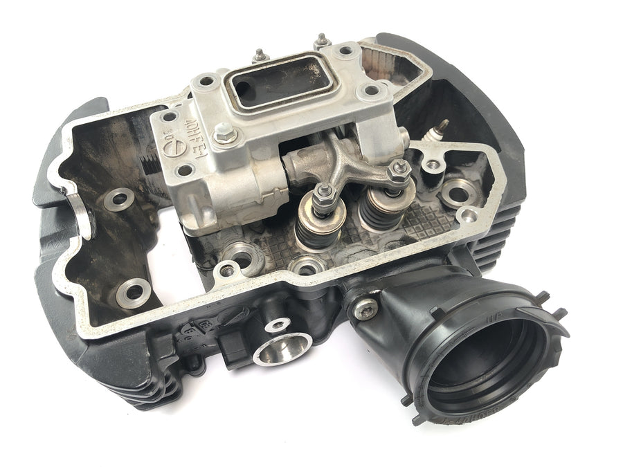 Suzuki VZ 1500 WVCU [2011] - cylinderhovedventilhoved