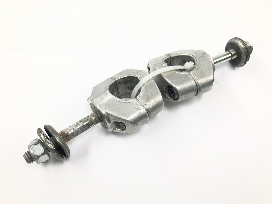 KTM 640 LC4 Prestige [2005] - styrklemme styrklemmer styrholder stigerør