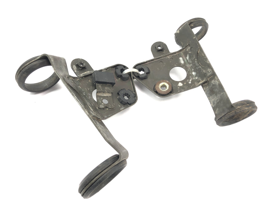 Suzuki DR 350 SK42B [1991] - Lampeholder forlygter Holder