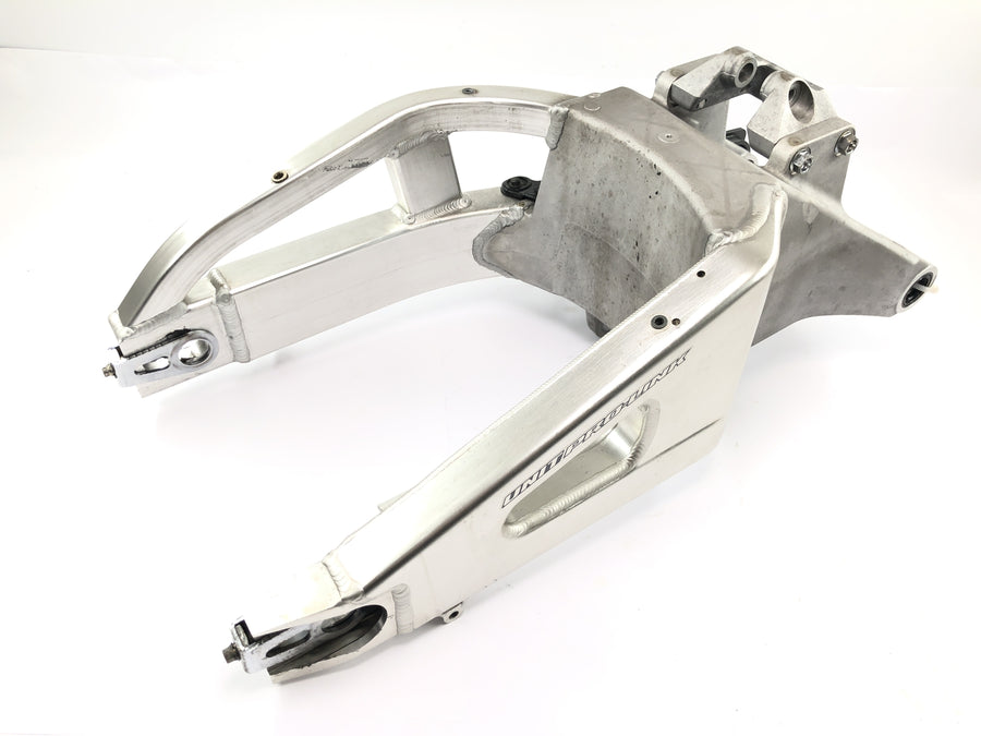 Honda CBR 600 RR PC37 [2004] - Bageste svingarm i aluminium