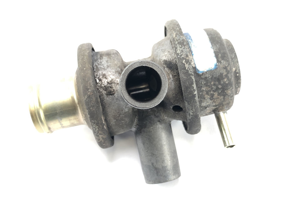 Kawasaki ZR7 ZR750F [1999] - Thermostat Cooling Valve Cooling Controller