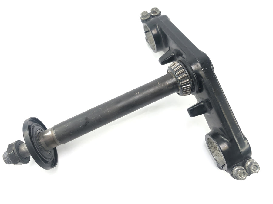 Kawasaki ZX -10 ZXT00B [1990] - Fork Bridge nedenfor