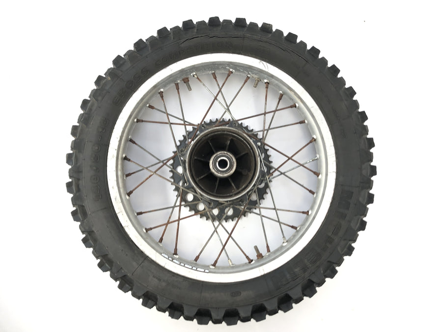 Yamaha TT 600 59X [1986] - Hinters Rim Rad 2,50 x 18 "Dæk porøse