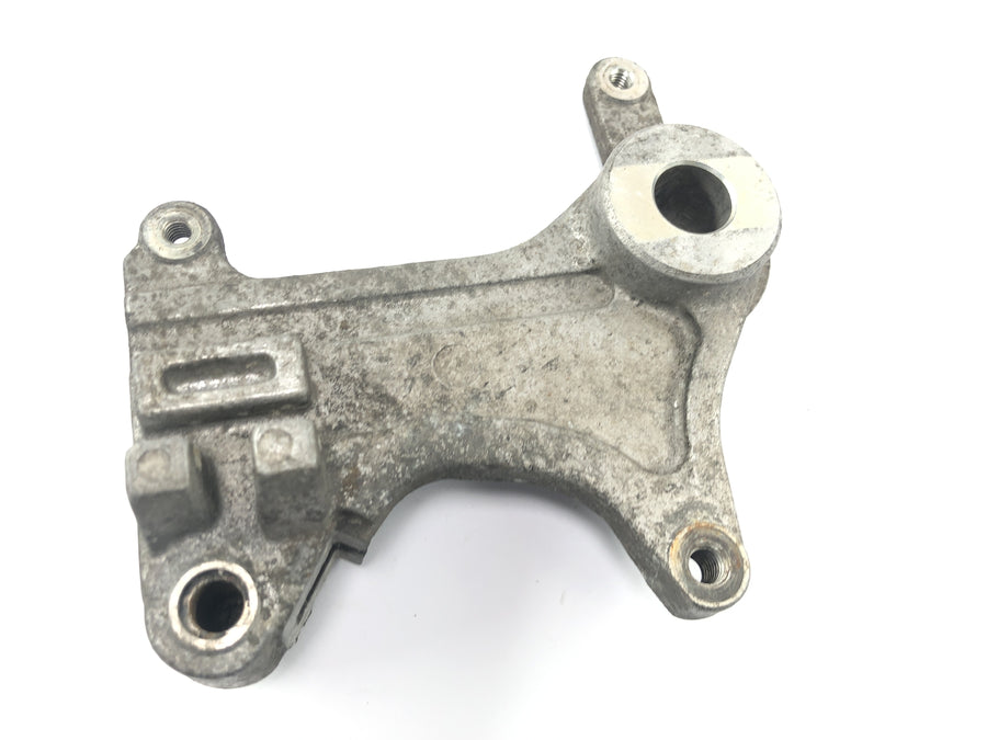 Honda NX 650 Dominator RD02 [1994] - Bremsecaliper holder, bageste bremsecaliper montering
