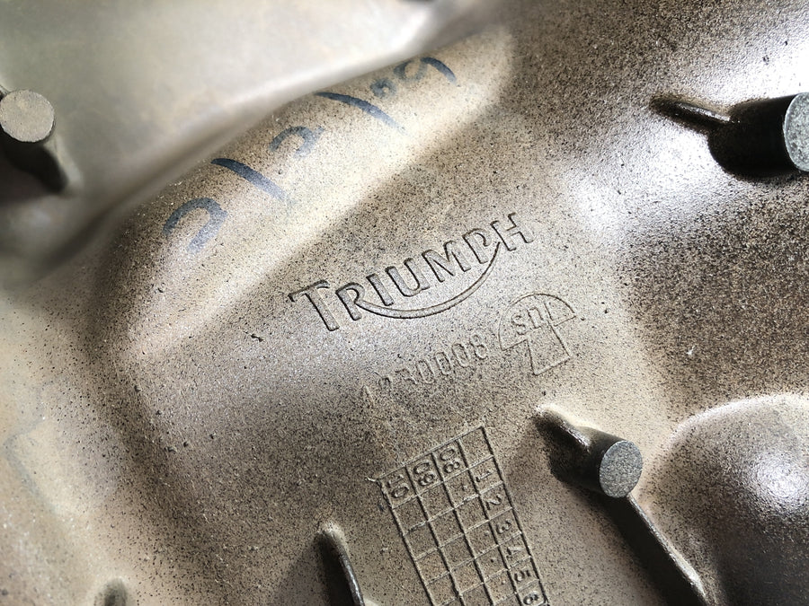 Triumph Street Triple R 675 D67LD [2010] - Oliepanemotorlåg