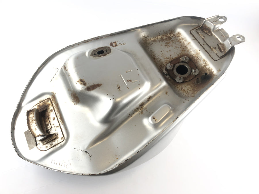 Suzuki GSF 1200 S Bandit WVA9 [2003] - Tank Benzin Tank med stød