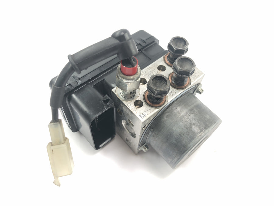 KTM Duke 690 A3 [2012] - ABS styreenhed hydraulisk blokmodulator bremsetrykregulator