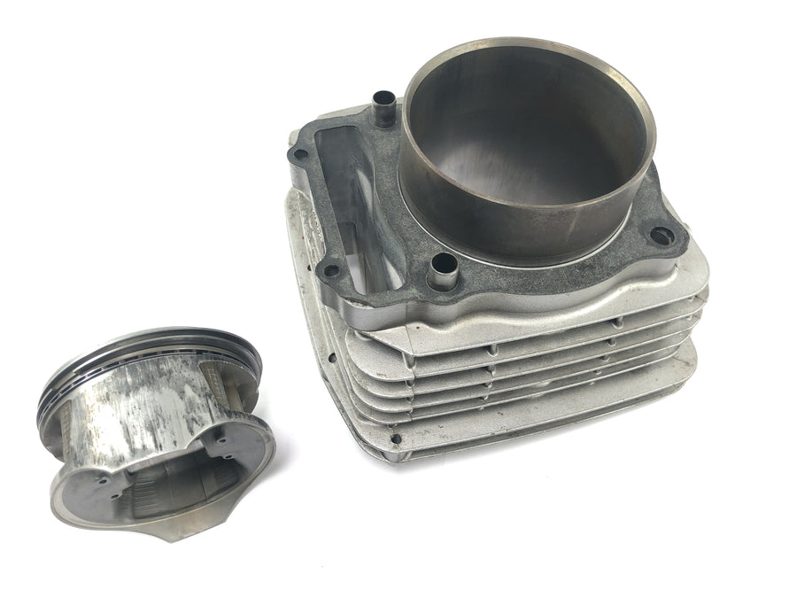 Honda NX 650 Dominator RD02 [1994] - Cylinder med stempel