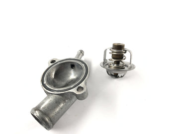 Honda CBR 900 RR SC33 [1996] - Thermostat and Housing - 0
