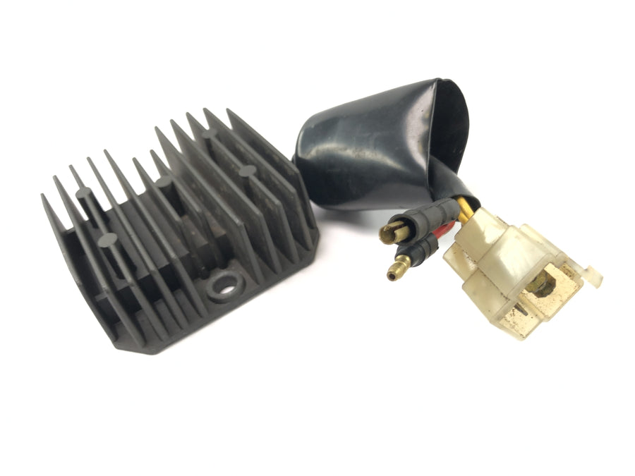 Honda SLR 650 RD09 [1997] - Spændingsregulator Rektificator Charge Control Motorcykel