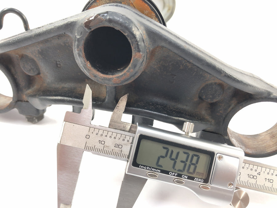 Honda CB 750 RC42 [1996] - Fork Bridge nedenfor