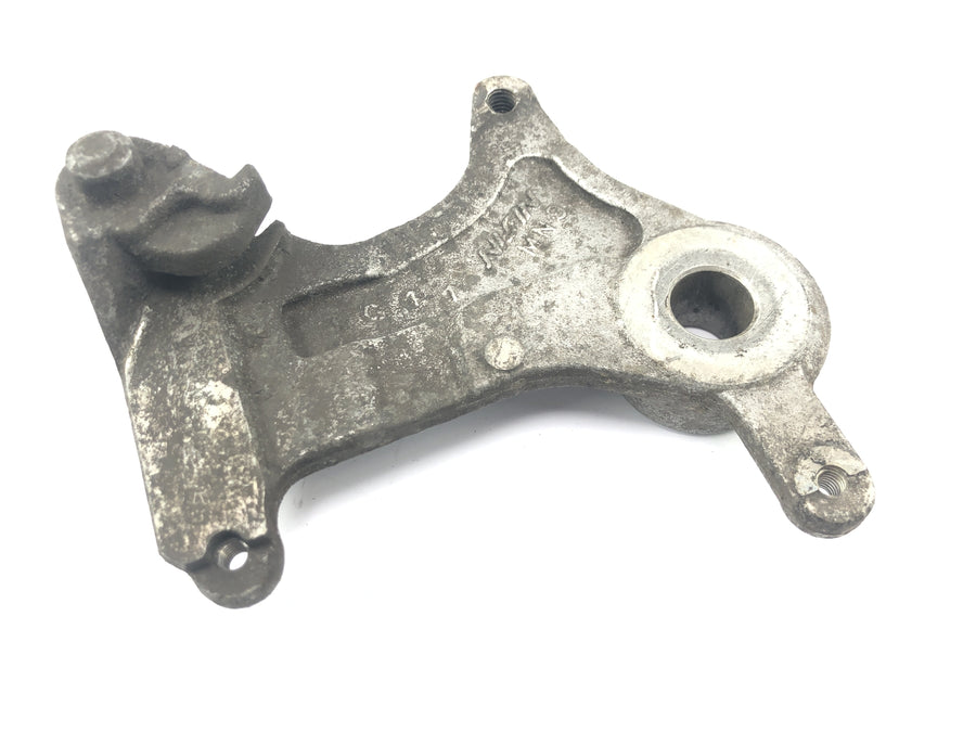 Honda NX 650 Dominator RD02 [1994] - Bremsecaliper holder, bageste bremsecaliper montering