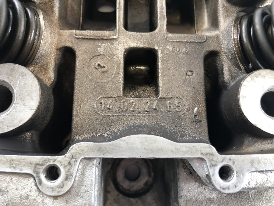 Moto Guzzi California 1100i [1995] - Cylinderhoved til højre