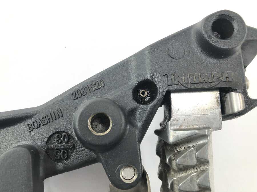 Triumph Sprint St 1050 [2005] - Pædiatrisk fodstøtte til venstre med en indehaverfodstøttepassager