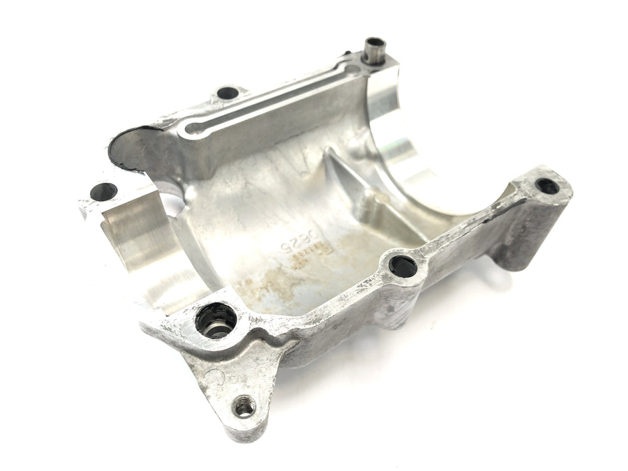 Suzuki VZ 1500 WVCU [2011] - Motordæksel transmission udgangskardanaksel