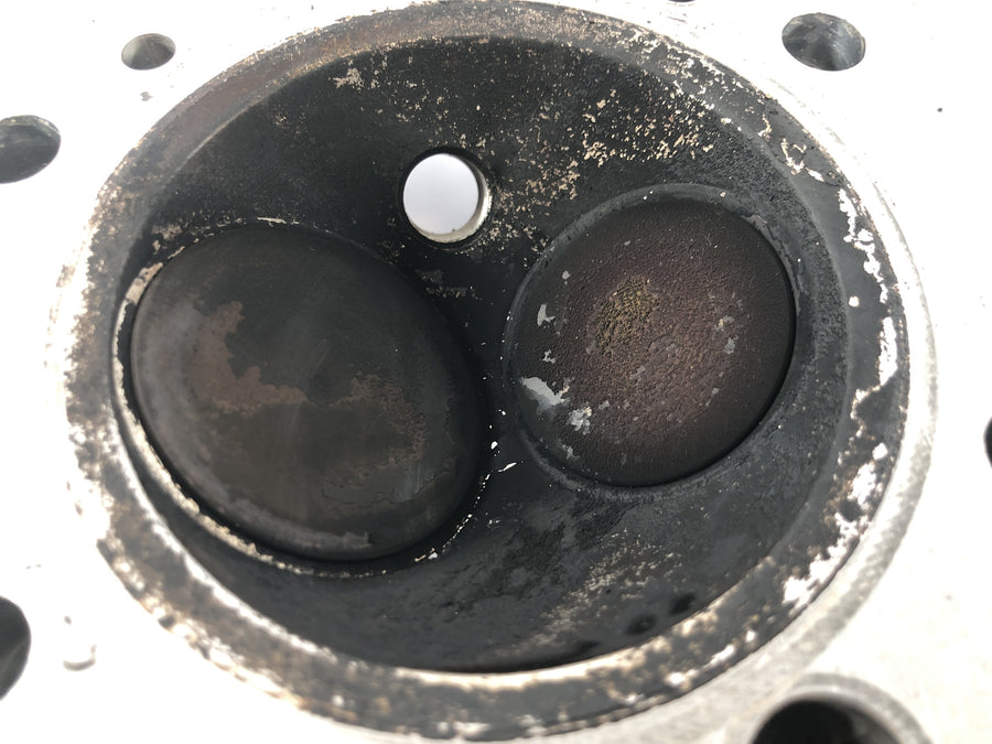 Moto Guzzi V11 Sport [1999] - cylinderhoved ventilhoved højre