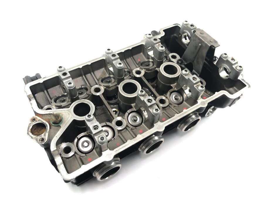 Triumph Daytona 900 T300D [1996] - Ventilhoved med cylinderhoved