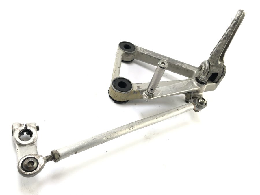 CAGIVA MITO 125 8P [1991] - Driver's Foothrestraste til venstre med skiftende pedal og kobling