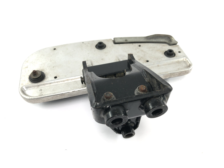 Yamaha XV 1600 Wild Star VP08 [2002] - Footboard driver fodplade fodstøtte foran venstre