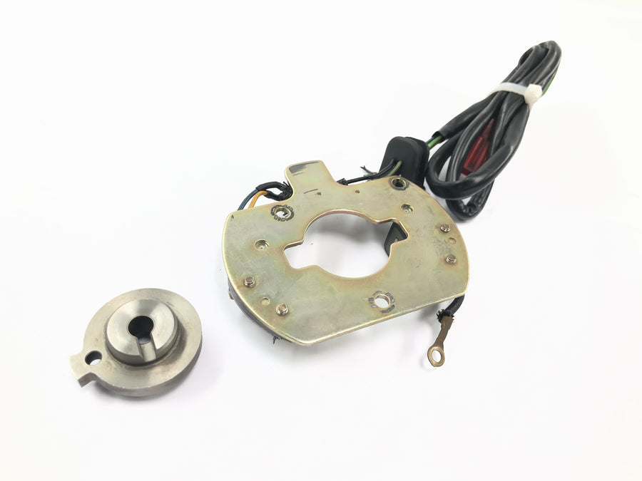 Suzuki GSX R 1100 GU74C [1987] - Pick-up sensor tænding pulsgenerator tænding sensor tænding