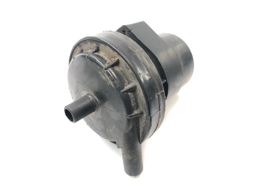 Honda XL 600 R PD03 [1986] - Hus ventilation ventilationsbeholder