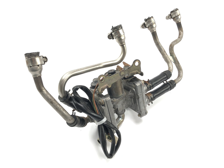 Yamaha YZF R1 RN09 [2003] - Sekundær luftindgangsventilsugekontrolsystem