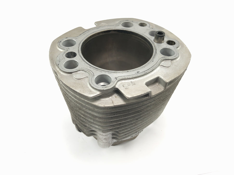 Yamaha XV 1600 Wild Star VP08 [2002] - cylinder med stempel foran