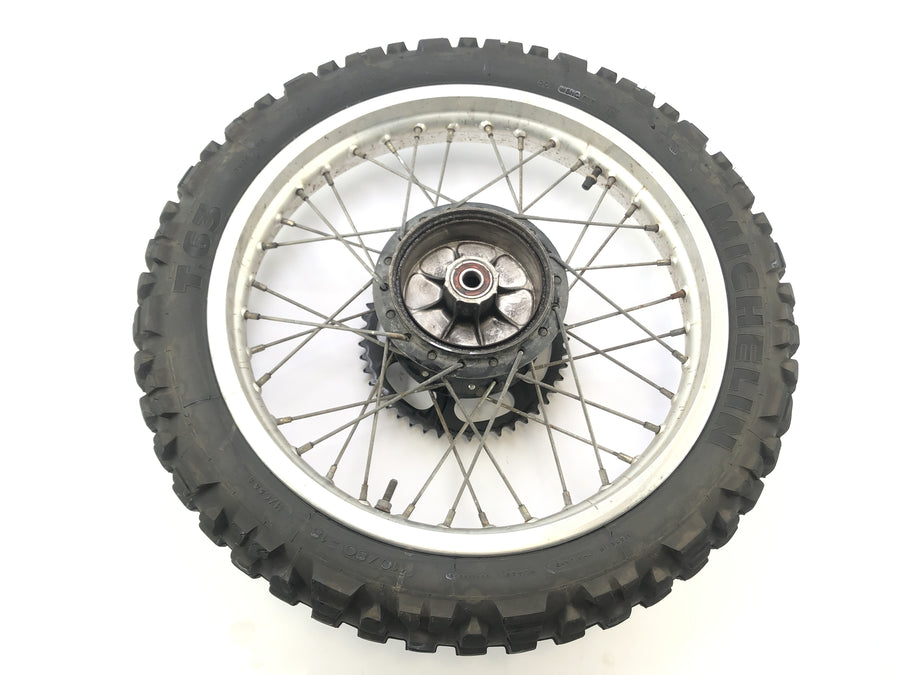 Yamaha XT 350 3YT / 55V [1990] - baghjulshjulsfælge med kædehjul bagpå