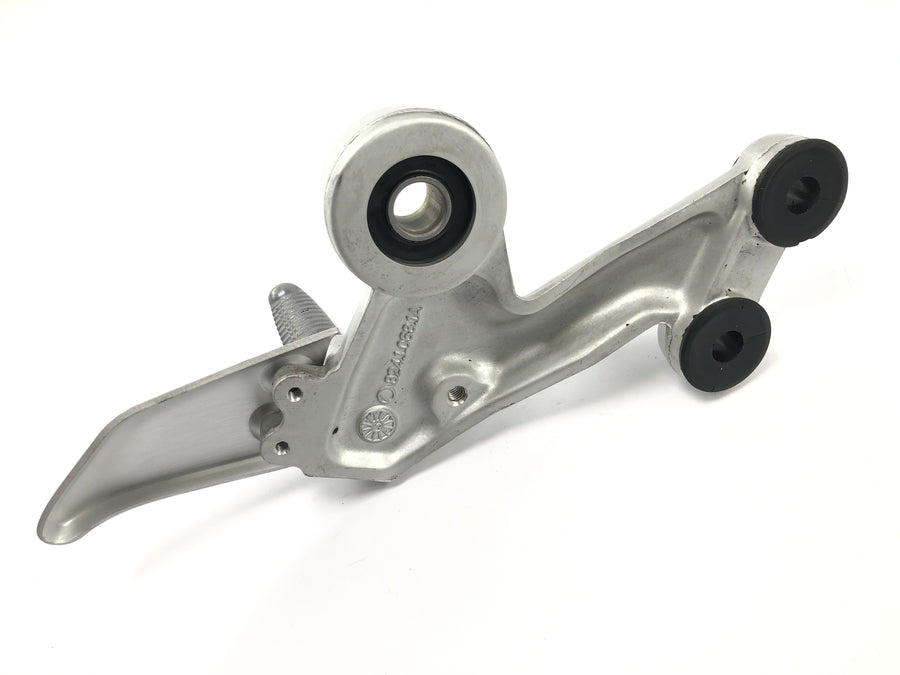Ducati Monster SR2 800 M4 [2006] - Fodstøttesystem førerens venstre fodstøtte