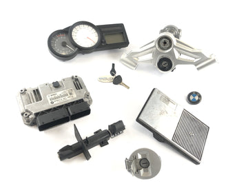 BMW K 1300 S K12S [2010] - Låsesmed Zündchlos CDI Tank Lock til Gabelbrücke over Tacho Cockpit ECU