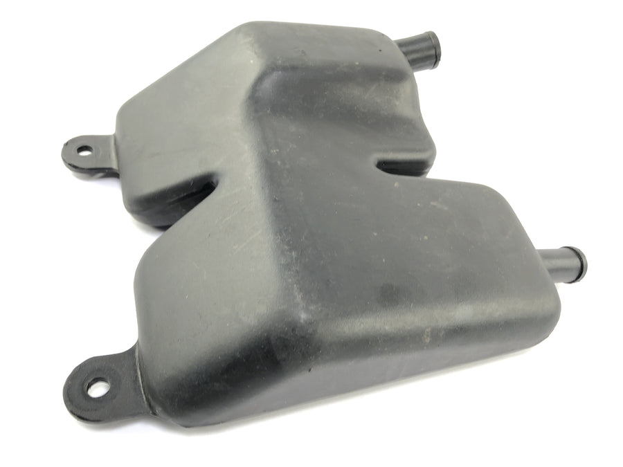 Ducati 900 SS [1991] - Crankcase Ventilation Tank